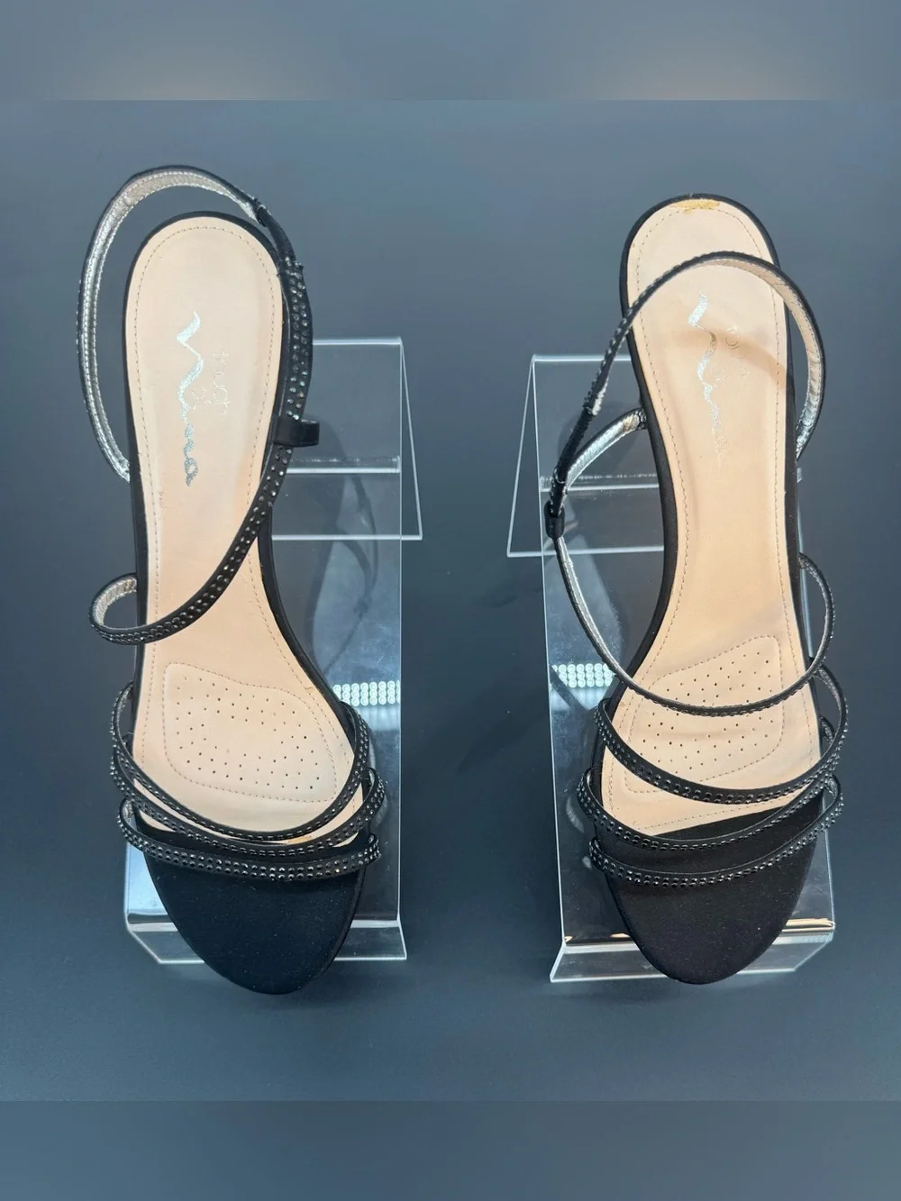 Touch of Nina Women Black Strappy Slingback Kitten Heels Size 10